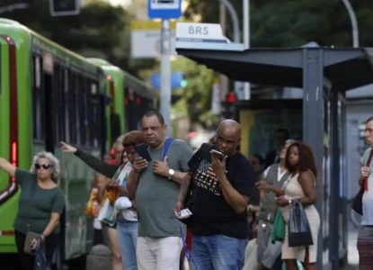 Governo Lula sanciona marco do transporte público que abre caminho para tarifa zero