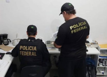Operação da Polícia Federal mira esquema de diplomas falsos para atuação como vigilante