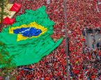 Ato em apoio a Lula ocupa Avenida Paulista, em São Paulo