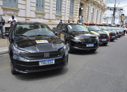 11 novas viaturas são entregues para Superintendência Municipal de Trânsito