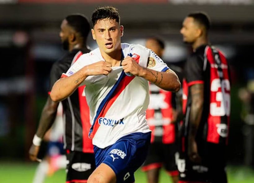 Bahia supera Vitória no Barradão e encerra sequência de empates no Brasileirão 2026