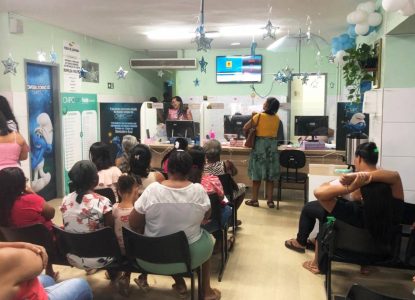 Começa agendamento de consultas e exames para Campanha Outubro Rosa em Feira de Santana