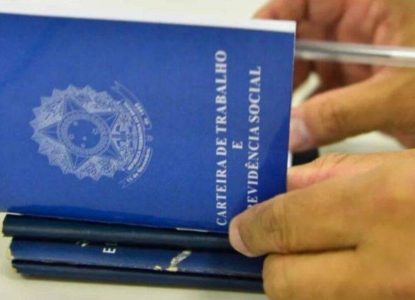 Confira vagas de emprego disponíveis em Feira de Santana e outras cidades baianas nesta sexta, 20