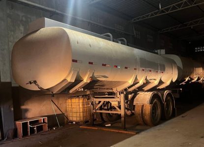 Quatro suspeitos de envolvimento com roubo de cargas e caminhões são presos na Bahia