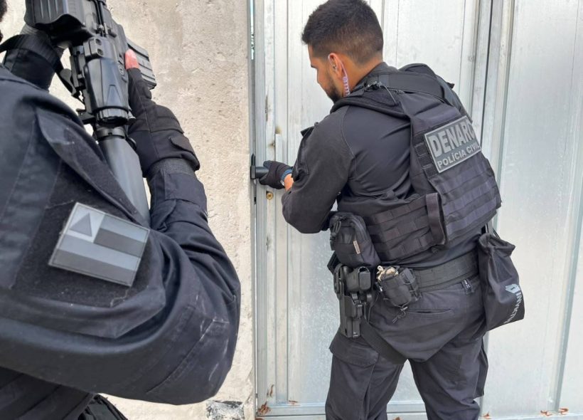 Nove suspeitos são presos em operação policial contra transporte e distribuição drogas na Bahia