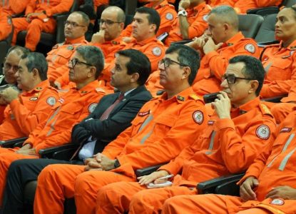 Concurso da Polícia Militar e Bombeiros da Bahia abre inscrições para 40 vagas na área da saúde