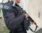 Serrinha: preso homem investigado por tentar matar mulher com golpes de faca