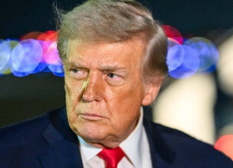 Donald Trump chama papa Leão XIV de 'fraco' e afirma que 'não quer um papa que critique os EUA'