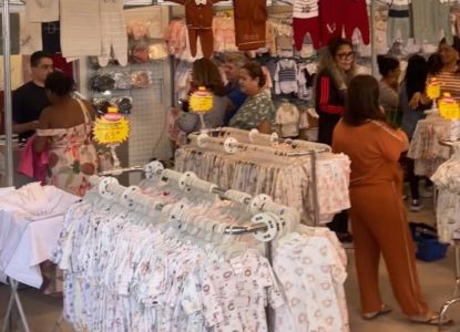 Caravana do Bebê desembarca em Feira de Santana com promoções da chupeta ao enxoval completo
