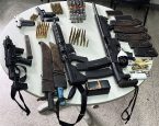 Cinco suspeitos presos e cinco armas apreendidas durante ação policial no interior da Bahia