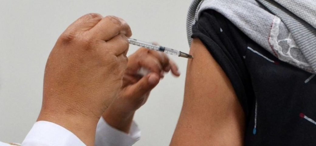 Salvador estende horário de vacinação nesta quinta (11)