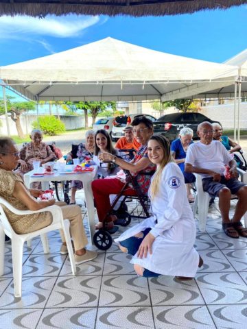Professor e estudantes de Odontologia da UFS laçam projeto “Envelhecer Sorrindo” para idosos assistidos por asilos