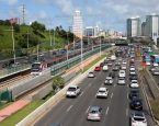 Proprietários de veículos com placas de finais 5 e 6 têm desconto de 8% no IPVA