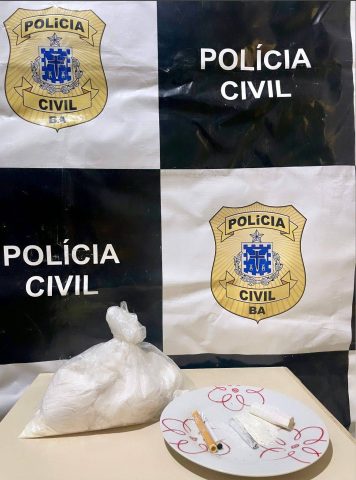 Porções de cocaína são apreendidas dentro de berço para bebê