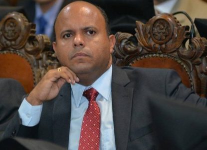 Vereador de Salvador quer criar 'Dia do Influenciador Digital'