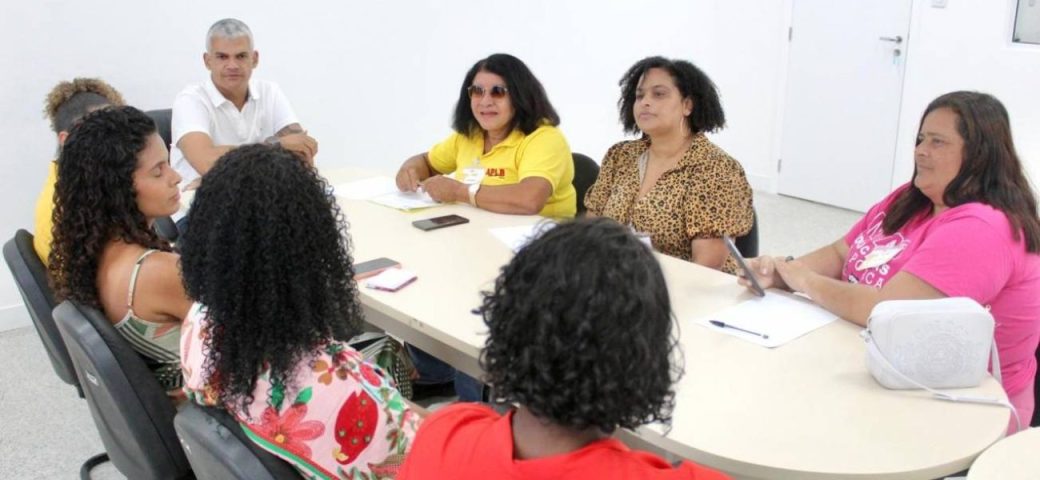 Secretaria de Educação diz que existe ‘amplo diálogo’ com professores da rede municipal em Feira de Santana