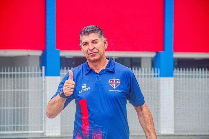 Com retorno de ex-treinador, Bahia de Feira divulga comissão técnica para temporada 2025