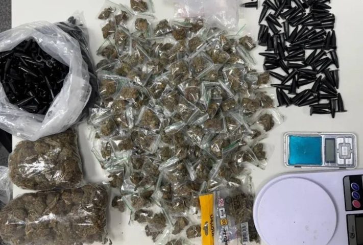 Polícia apreende drogas na expansão do conjunto Feita IX; três suspeitos conseguem fugir