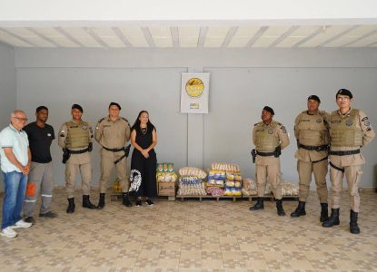 Polícia Militar, MOC e população se unem em arrecadação de alimentos para o Bahia Sem Fome
