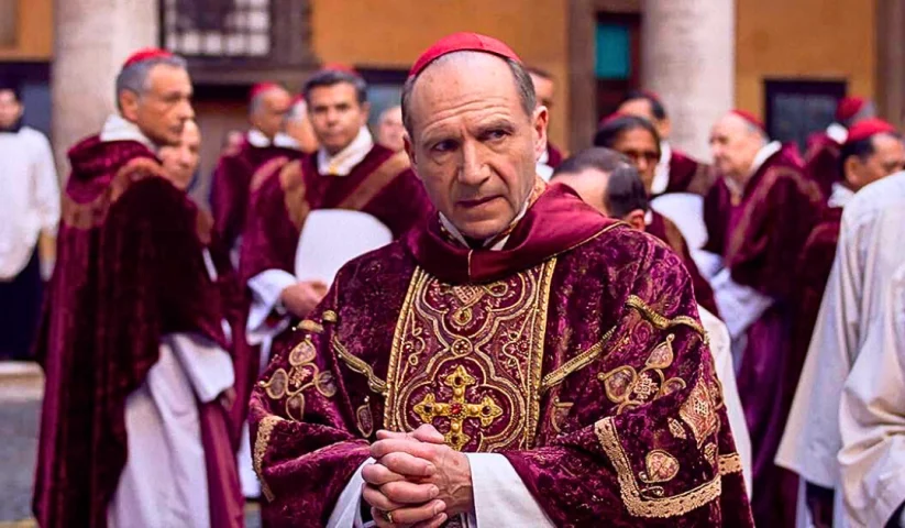 Morte do papa Francisco e cinema: o que é real e o que é ficção no filme ‘Conclave’