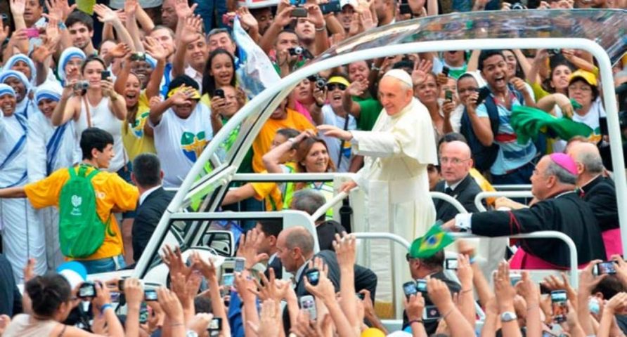 Relembre como foi a única visita do papa Francisco ao Brasil
