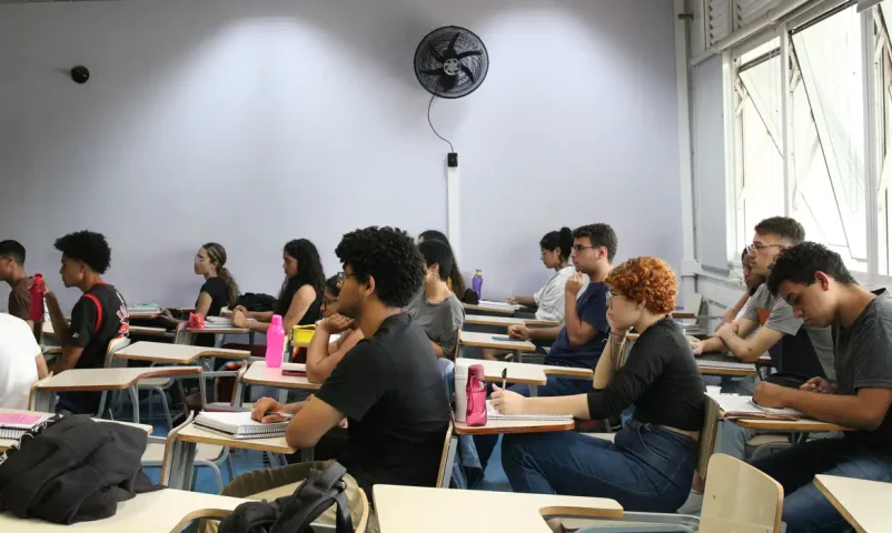 Ministério da Educação abre inscrições para apoio e financiamento de cursinhos populares