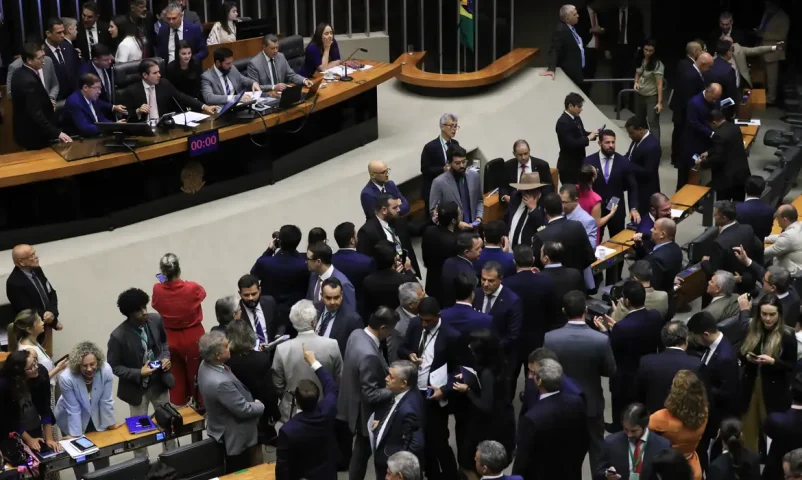 Câmara dos Deputados aprova Lei da Reciprocidade Comercial e texto vai à sanção