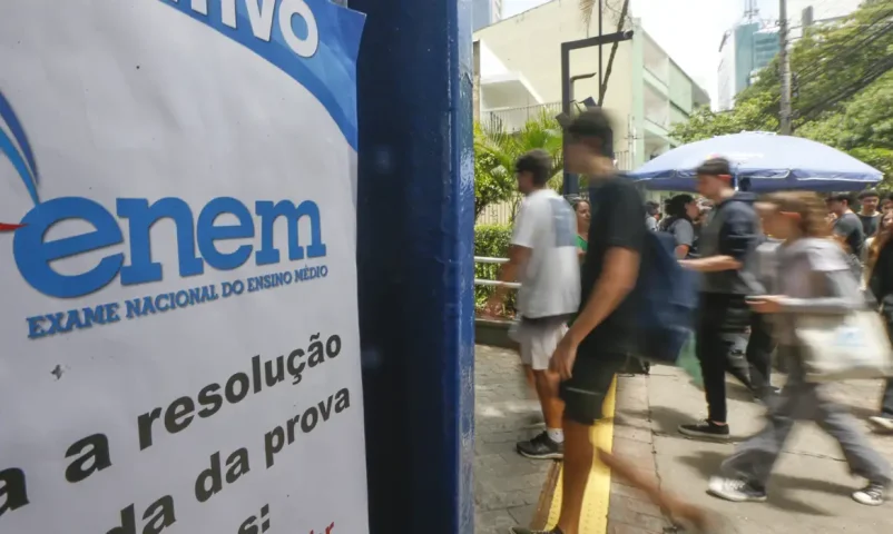 Enem 2025: prazo para pedir isenção da inscrição é ampliado para 2 de maio