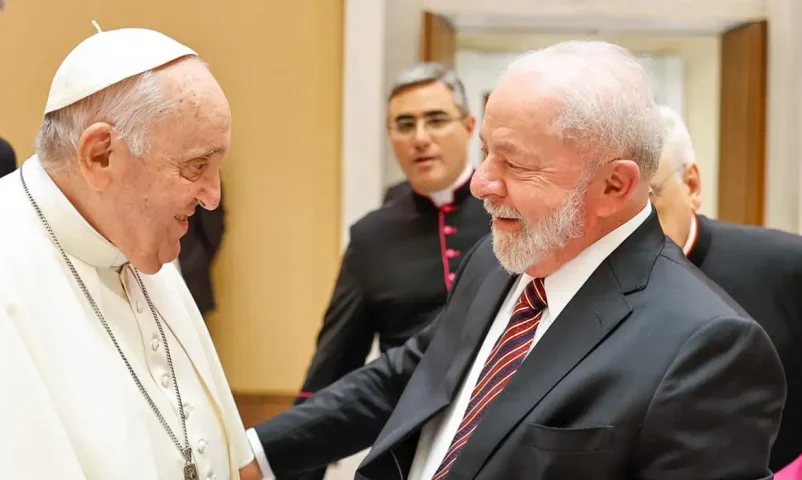 ‘Buscou de forma incansável levar o amor onde existia o ódio’, diz Lula, que decretou luto oficial após morte do papa Francisco