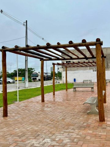 Oitava praça com equipamentos de lazer é entregue à comunidade da Lagoa Grande em Feira de Santana