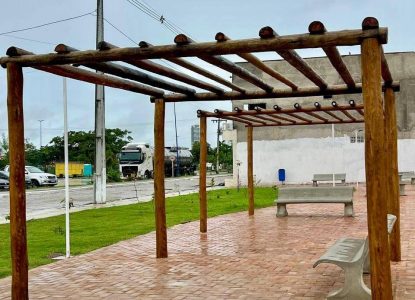 Oitava praça com equipamentos de lazer é entregue à comunidade da Lagoa Grande em Feira de Santana