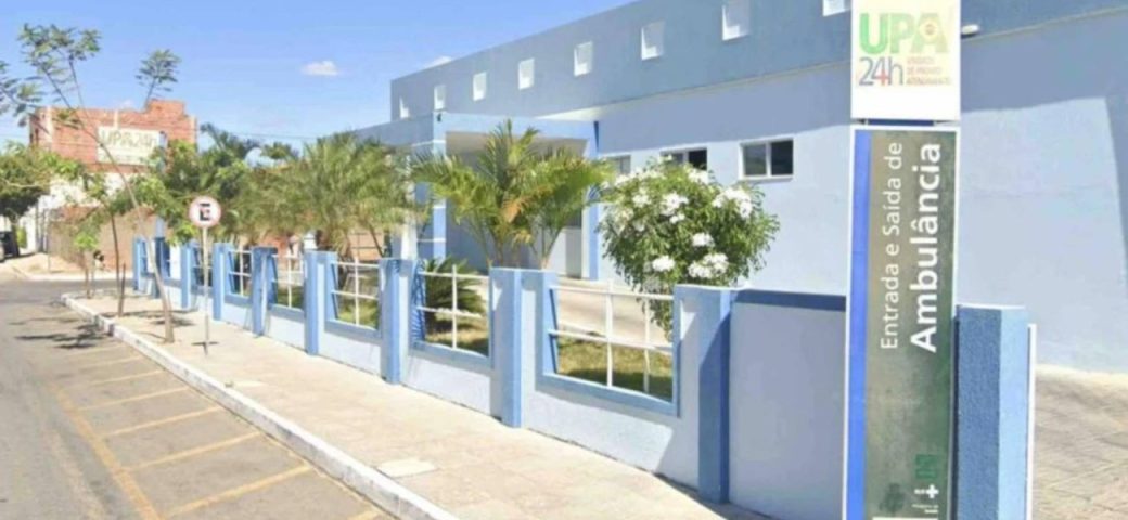 Mulher leva bebê reborn para receber atendimento em UPA na Bahia: ‘muita dor’