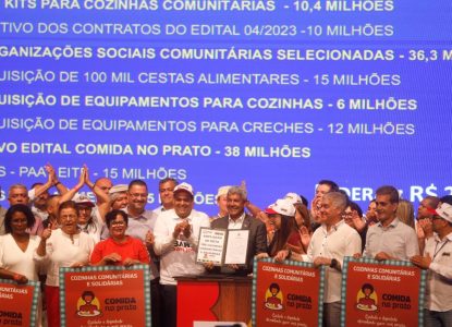 'O que estamos fazendo aqui é uma política permanente de combate à fome', disse Jerônimo Rodrigues em Feira de Santana