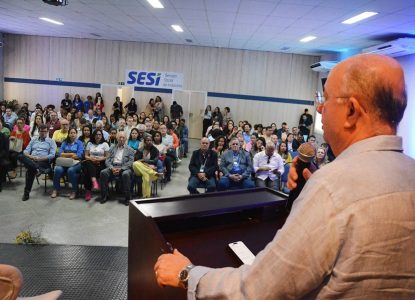 Indústrias que se instalarem na região norte de Feira de Santana terão incentivos fiscais, anuncia José Ronaldo