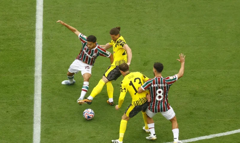Fluminense domina Borussia Dortmund, mas fica no 0 a 0 na estreia do Mundial de Clubes