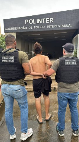 Homem que esfaqueou e queimou ex-companheira há 10 anos é preso na Bahia