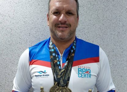 Nadador feirense conquista medalhas no Troféu Brasil Master de natação