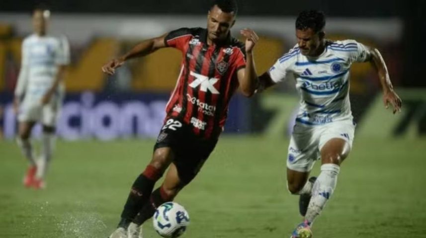 Debaixo de forte chuva, Vitória e Cruzeiro empatam sem gols no Barradão pelo Brasileirão 2025