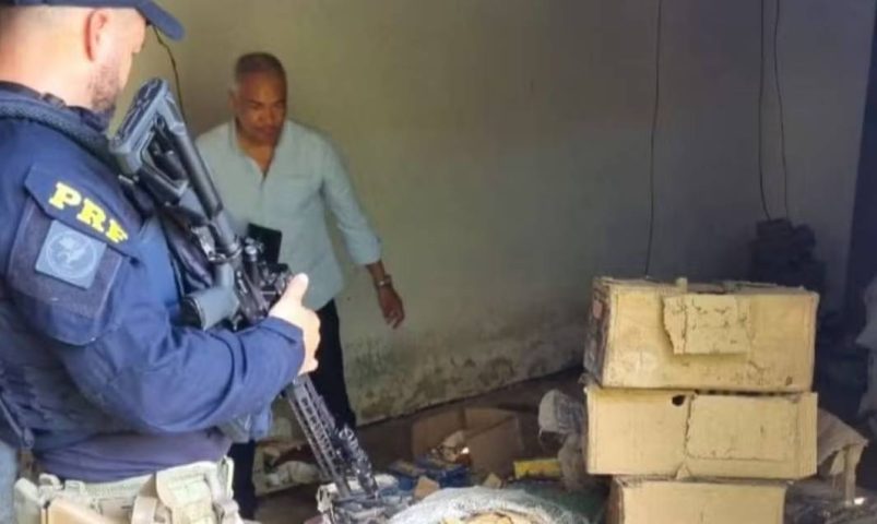 Irmãos morrem após explosão de fábrica clandestina de fogos de artifício na Bahia