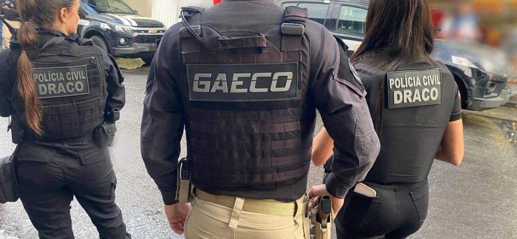 Advogada é presa em Feira de Santana acusa de envolvimento com tráfico de armas e drogas