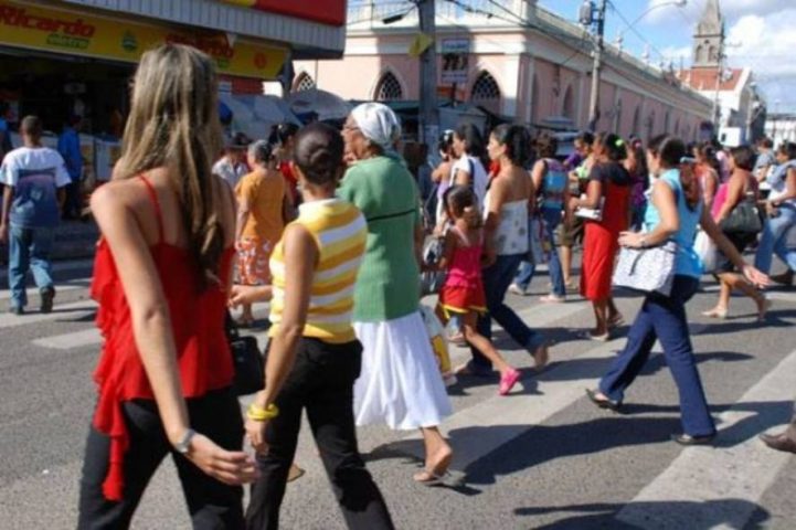 Feira de Santana tem população estimada em 660,8 mil habitantes; confira ranking de municípios baianos
