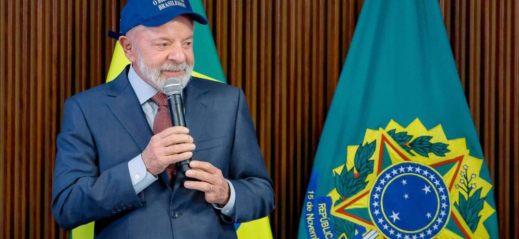 Governo federal muda slogan; confira o que muda e o por quê