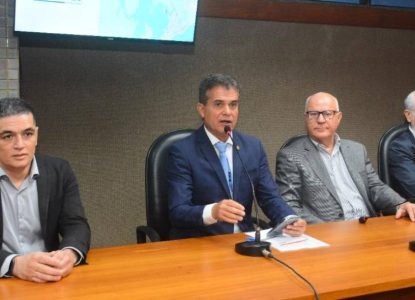 Comissão de deputados estaduais debate projeto da ferrovia que interligará Feira de Santana a Salvador