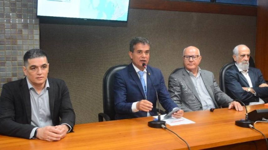 Comissão de deputados estaduais debate projeto da ferrovia que interligará Feira de Santana a Salvador