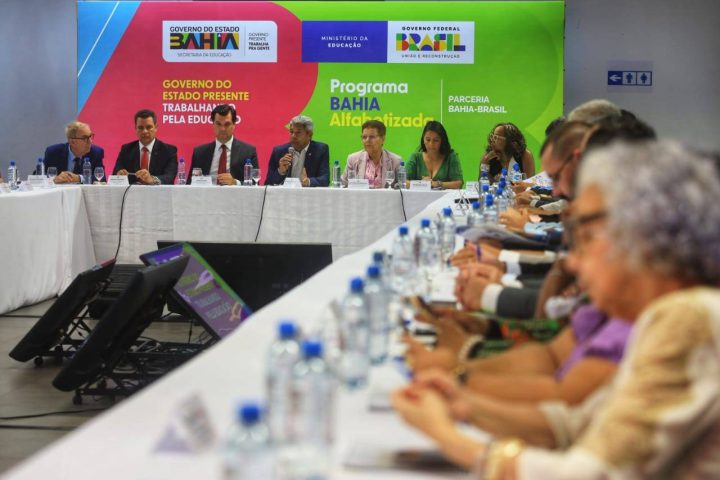 Lei estadual que estabelece Programa ‘Bahia Alfabetizada’ é sancionada
