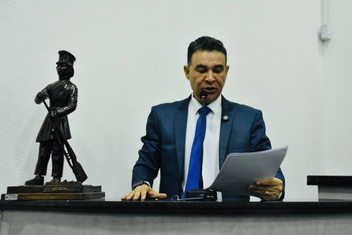 Câmara Municipal seguirá trabalho “propositivo e independente”, afirma Marcos Lima na abertura do segundo semestre de 2025