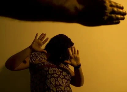 Violência de gênero: Brasil registra quatro feminicídios diários e quase 200 estupros contra mulheres em 2025