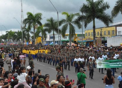 Desfile cívico em Feira de Santana celebra 203 anos de Independência do Brasil