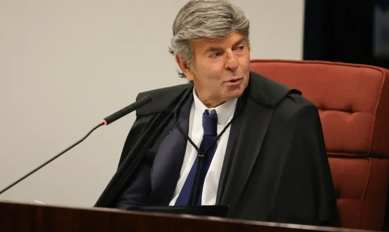 Jair Bolsonaro no STF: ministro Luiz Fux vota para anular ação penal sobre tentativa de golpe