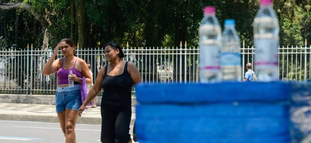 Temperatura sobe nas cidades baianas, chegando a quase 40º, e entram na lista das mais quentes do país